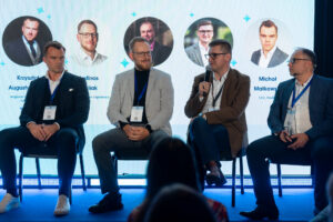 Juri Duško talking at the panel From Vision to Value: How to Prepare for and Lead Digital Transformation